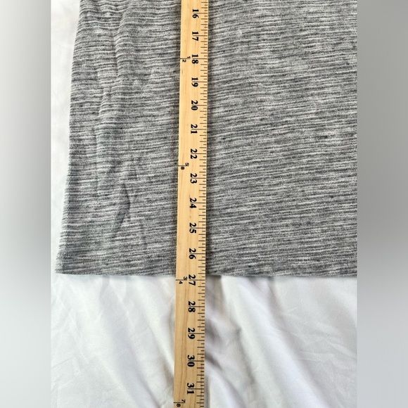 Men's Old Navy Short Sleeve Gray Henley Size Large - Picture 7 of 9